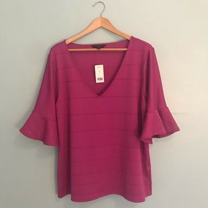 Banana Republic bell sleeves v-neck top fuchsia